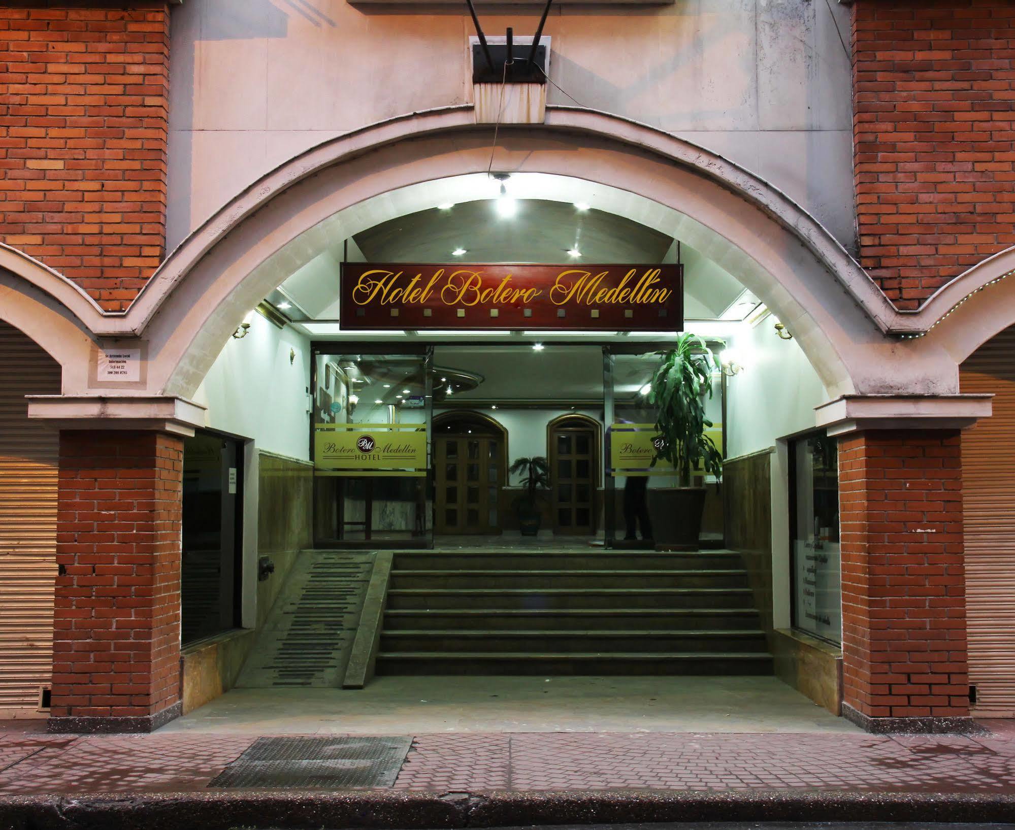 Ayenda 1235 Botero Hotel Medellín Kültér fotó