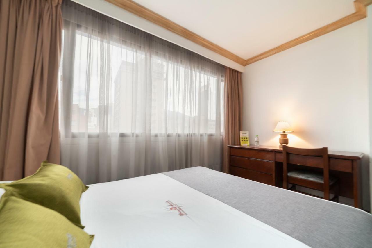 Ayenda 1235 Botero Hotel Medellín Kültér fotó